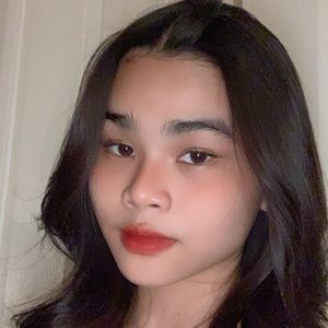 Meet your Posher, Rina